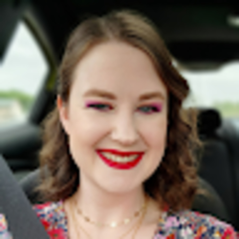 Meet your Posher, Stephanie